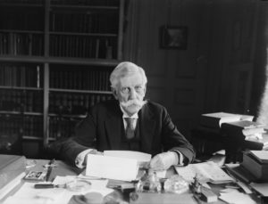 Photo image of Oliver Wendell Holmes