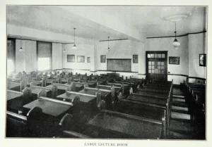 Photograph of Farrah Hall lecture room.