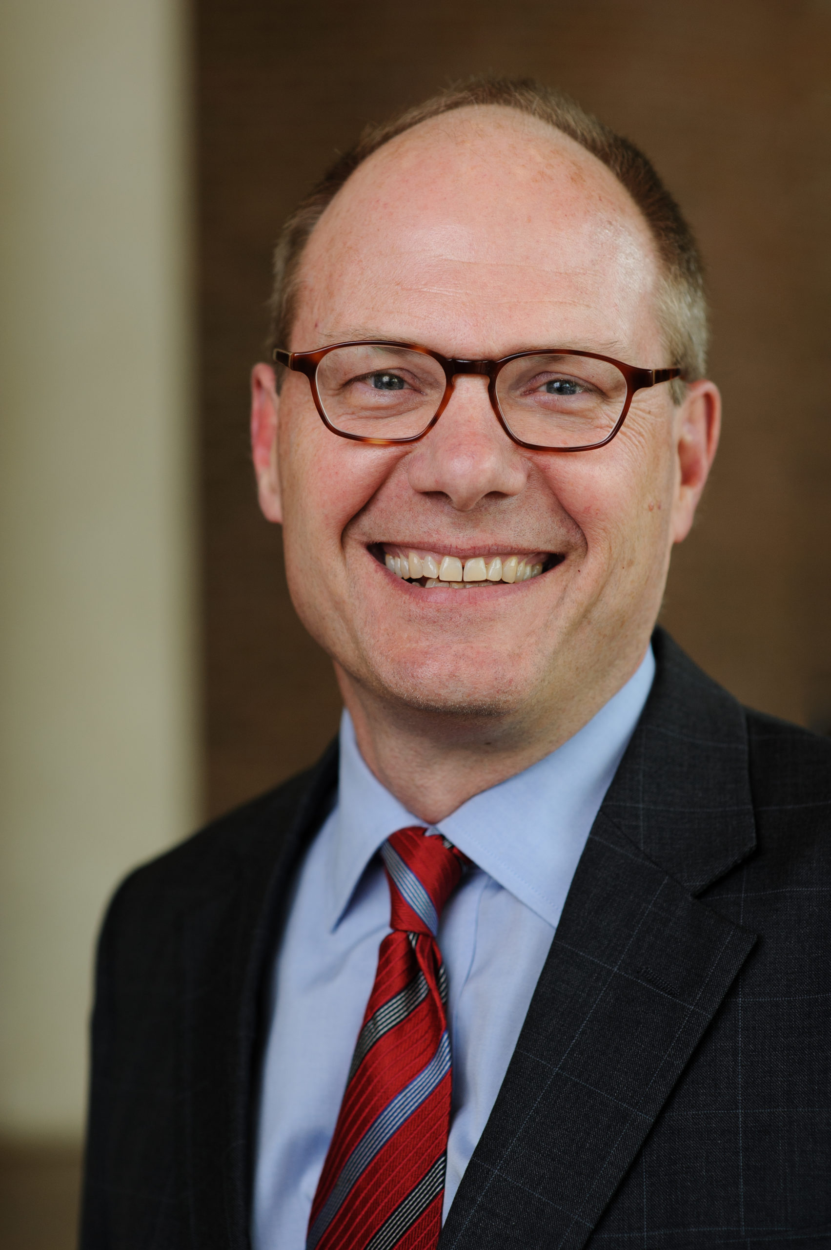 Professor Brewbaker Headshot